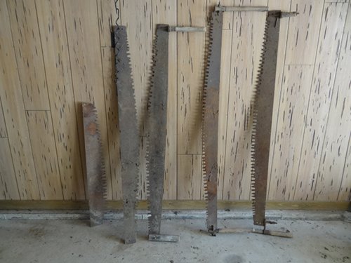 Property photo 65 - Personal Property Auction, Tractors, Dozer, Implements, Lawn & Garden, Tools, Antiques, Furniture & Household